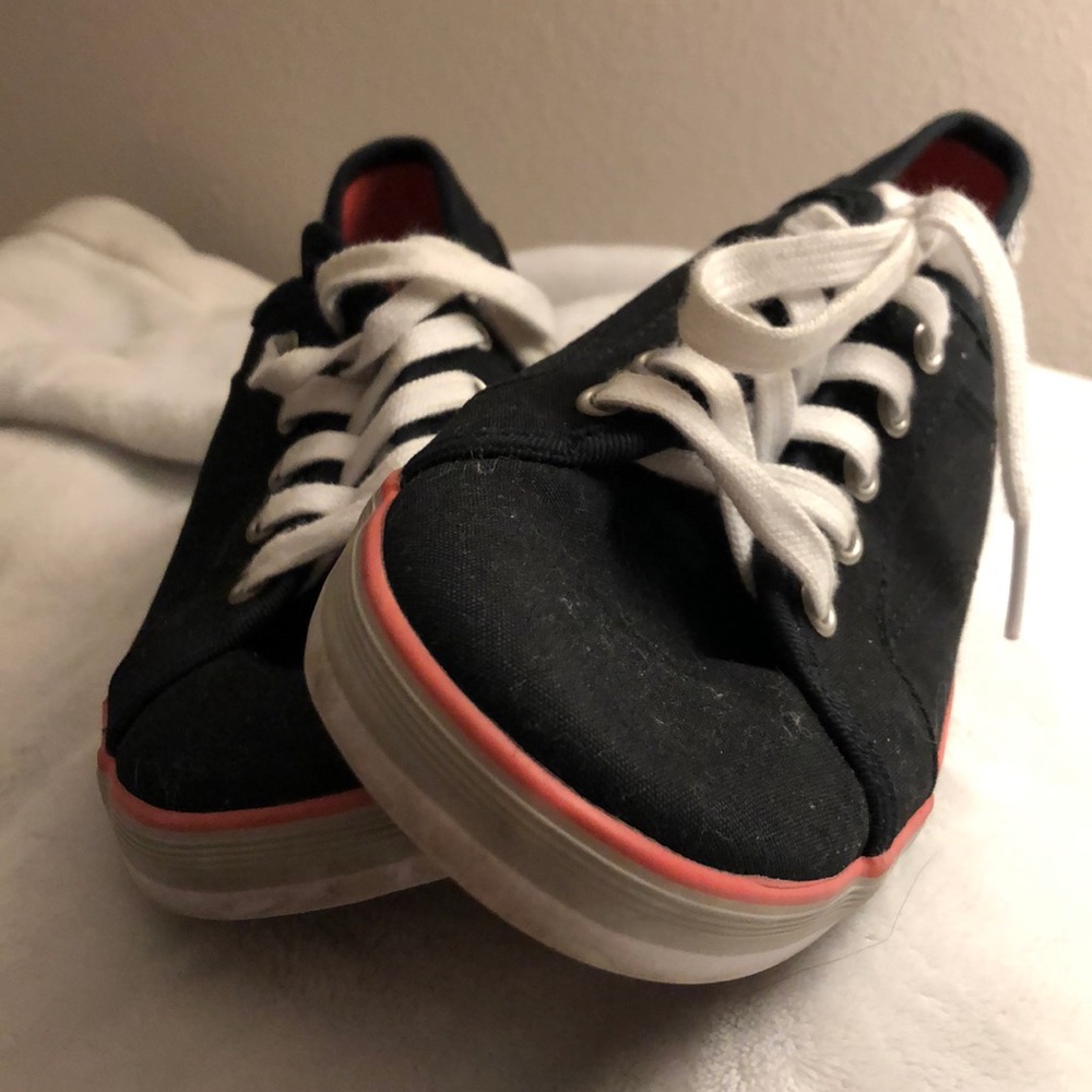 Black Keds, LIKE NEW